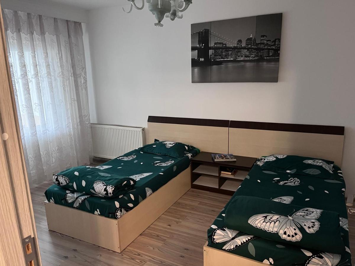 Apartament In Centrul Orasului Bacău Exterior foto