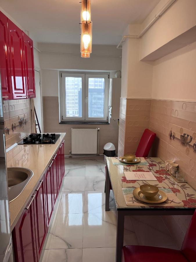 Apartament In Centrul Orasului Bacău Exterior foto